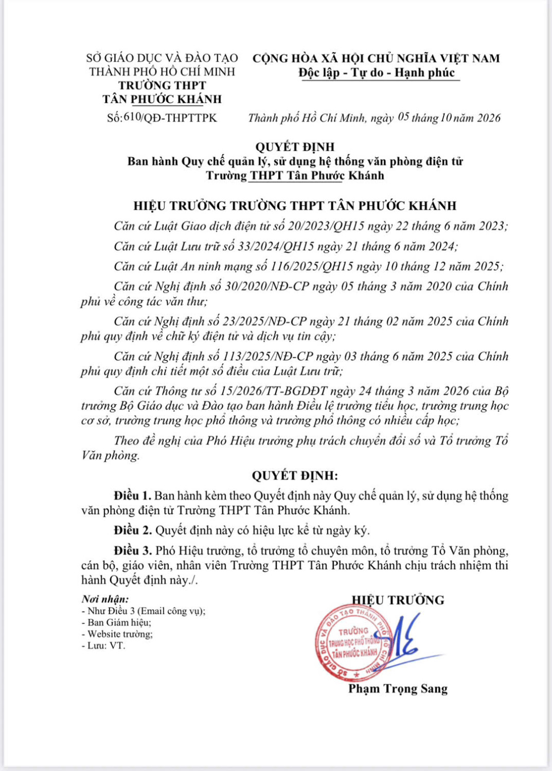 QUYẾT ĐỊNH BAN HÀNH QUY CHẾ QUẢN LÝ, SỬ DỤNG HỆ THỐNG VĂN PHÒNG ĐIỆN TỬ TRƯỜNG THPT TÂN PHƯỚC KHÁNH